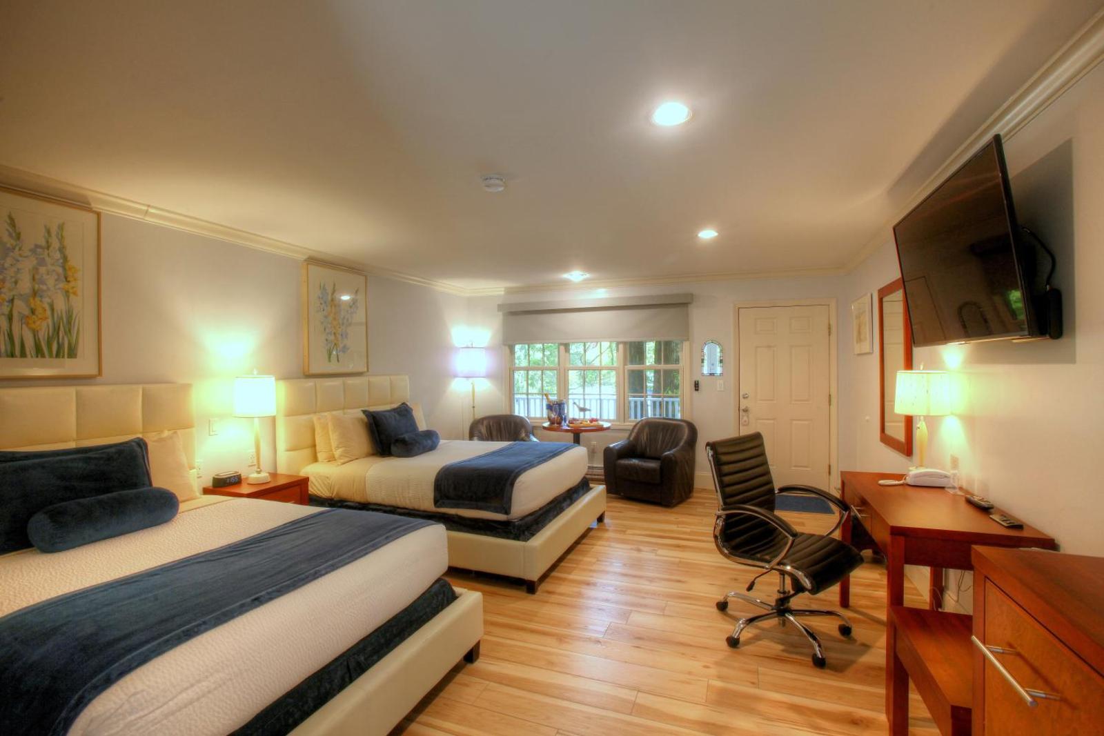 Pleasant Bay Village Resort Main image 2